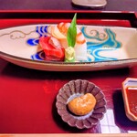 たか田八祥 - お造り（海老、ひらめ、いか、まぐろ、漬けまぐろ） 泡醤油