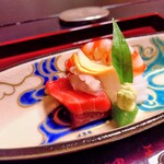 たか田八祥 - お造り（海老、ひらめ、いか、まぐろ、漬けまぐろ）