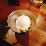 焼肉ホルモン 鍵矢 - 