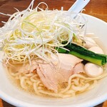 トーキョーベイフィッシャーマンズヌードル - 潮らぁ麺+うずら+白髪ネギ