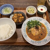 中華旬彩 森本 - よだれ鶏セットとミニ麻婆豆腐