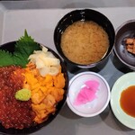 海鮮処 かふか - 二色丼
