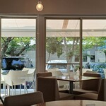 Sghr cafe Kujukuri - 店内から外