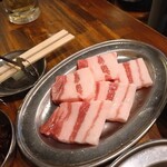 ホルモン青木 - 豚カルビ