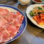 Ushi Yaki no Tomo - 