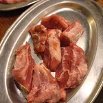 ホルモン青木 - こめかみ