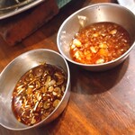 ホルモン青木 - こめかみと豚カルビにつくつけダレ