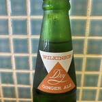 鶏出汁餃子と焼鳥 つじや - 