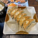 五味八珍 - 餃子