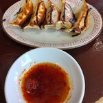 餃子のさんくみ - 東京X焼き餃子