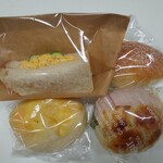 ダーシェンカ - プレミアムレモンくりーむぱん、たまごサンド、プレミアムくりーむぱん、ベーグル❨ハム&チーズ❩