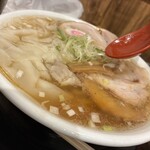久月 - ワンタンチャーシュー麺