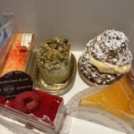 パティスリー モンプリュ 本店 - 