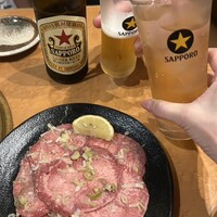 ホルモン焼肉 富や 栄店 - 