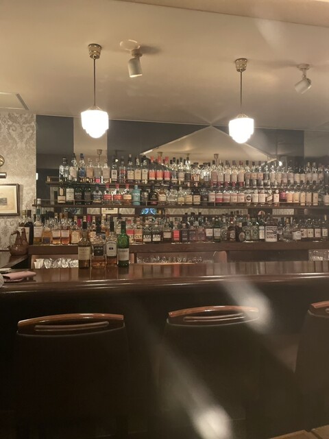 SCOTCH BAR SWANK photo 4