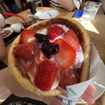 SUZUの森cafe - 苺たっぷり！！！