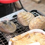 磯丸水産 - 活白蛤焼