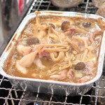 磯丸水産 - イカとキノコのワタ焼き