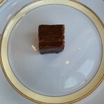 ウォルドーフ・アストリア大阪 - 