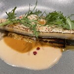 uto - 【肴】夏のフレンチトースト　ハモのパンベルデュ・サレ（塩味のフレンチトースト）、酒精強化ワインと生ハムのクリーム、プラムのクリーム