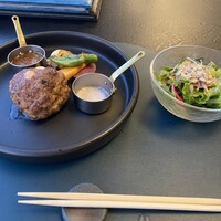 鉄板焼レストラン八景 - 平日宿泊限定お得ディナー　葉山牛ハンバーグ （2025年8月22日撮影）