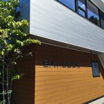 BAY･COOK - とてもお洒落な外観ですぐ目につきます。