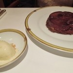 レ セゾン - タルトタタン・バニラのグラスを添えて