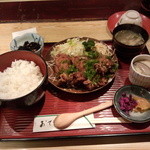 Hanaki - お昼の日替定食「鶏のネギソース」７２０円