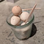 シュマッツ - 「うずら卵の黒ビールマリネ」