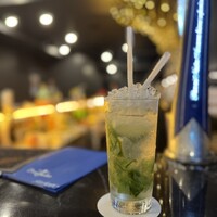 R1 TOKYO Bar&Restaurant - 