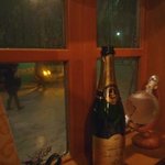 アル・ケッチァーノ - 予約のお客さんが続々来店