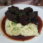 ビストロ ダイア - 定番ですが、今回特に美味しかったブフ・ブルギニョン