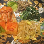 炭火和牛焼肉もうもう亭 - 