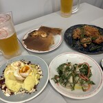 東京ギョーザスタンド ウーロン - 