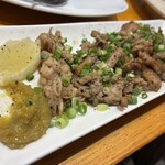 さかづき Brewing - せせりの炭火焼