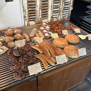 ヨシタベーカリー_0