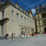 Tea Room Orangerie - テラス席の後ろが、カフェ♪