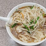 中華麺店 喜楽 - 全景