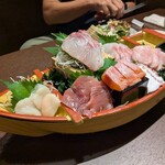 完全個室 海鮮と産地鶏の炭火焼 うお鶏 - 