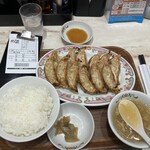 餃子の王将 - 料理写真:来ました！