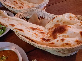 Sajilo Cafe Linden - ナン