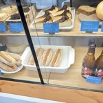 BUG Cafe - 