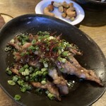 スモークアンドスミビ 102 - せせりのシャリアピンソース