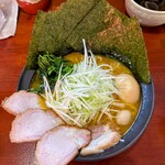 横浜家系らーめん 天王家 - 