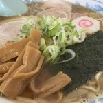 つるみ食堂 - 次は煮干しラーメンも気になる