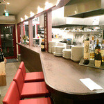 大扇食堂 - しっかりデザインされた空間。(2014.10月)