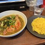 薬膳スープカレー・シャナイア - 