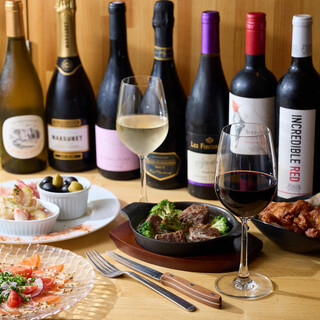 ワイン専門店で厳選したボトルワインをリーズナブルにご用意