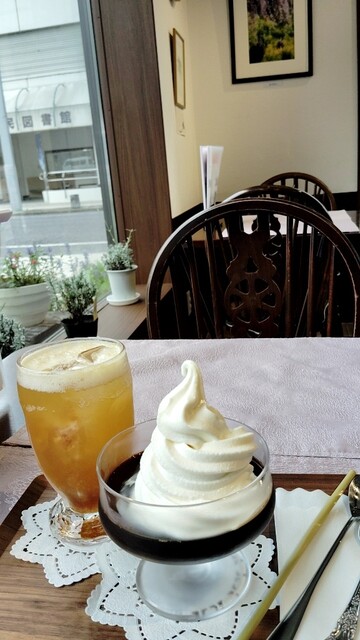 さくらかふゑ 三春 カミヌマヤ（さくらかふゑ 三春 KAMINUMAYA） - 三春（カフェ）の写真