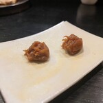 日名田 - 梅干しの燻製味見